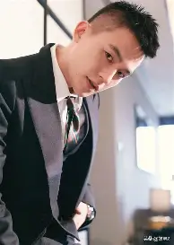 欧预赛豪情拼杀，荣耀之路任君闯荡，气势如虹