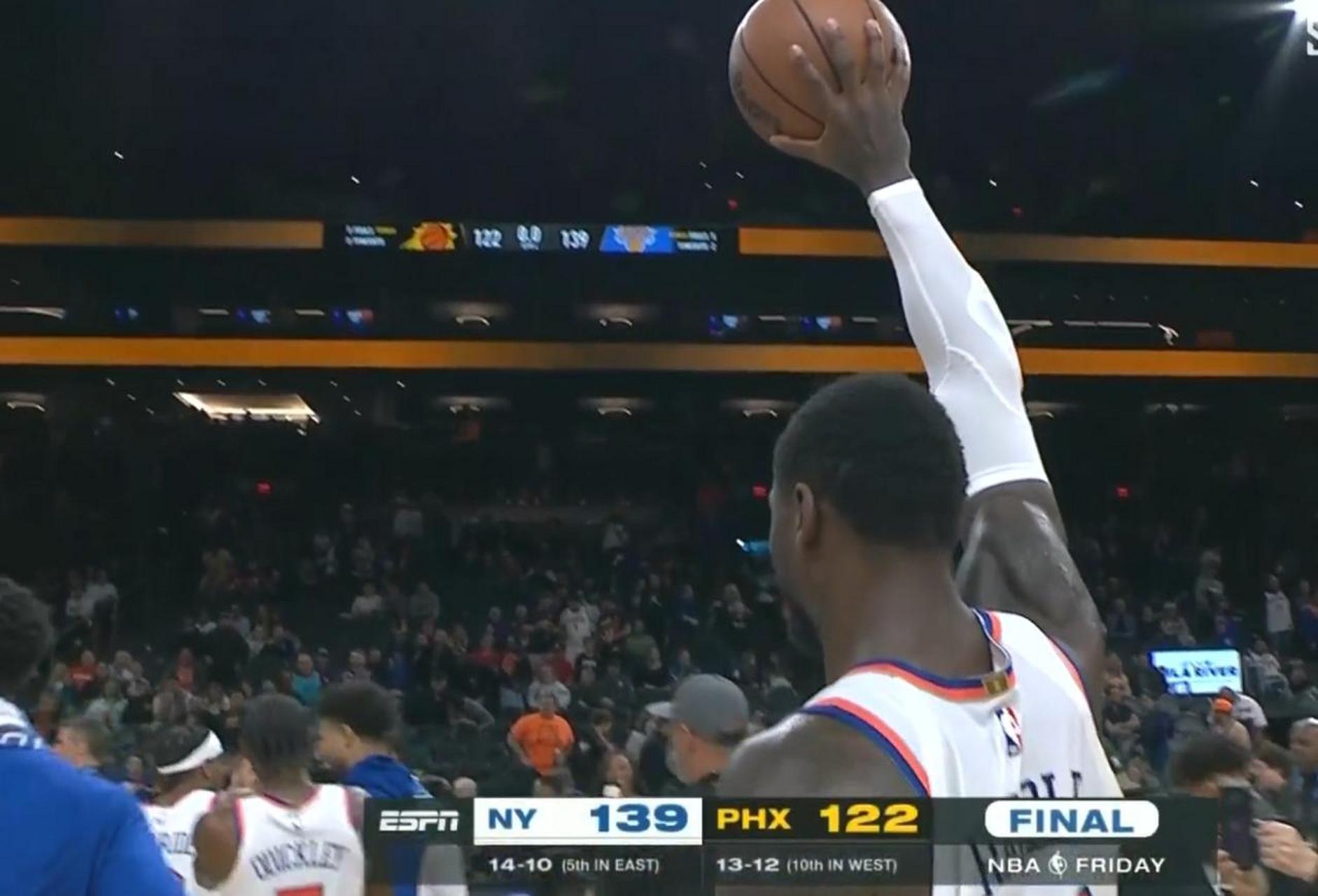 山东队逆转青岛队，字母哥高光表现