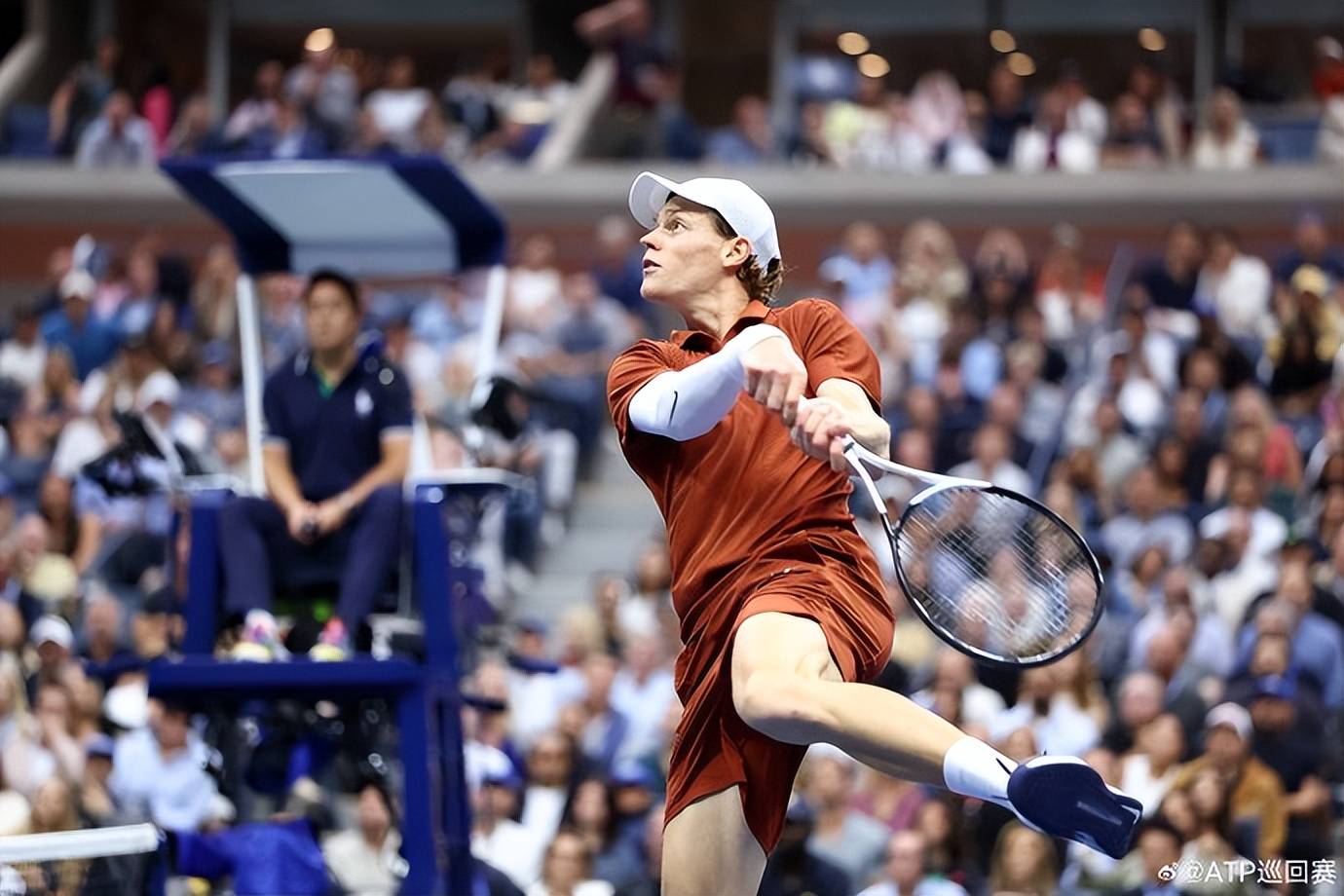 美网鏖战戴维斯杯，辛纳扛起全队