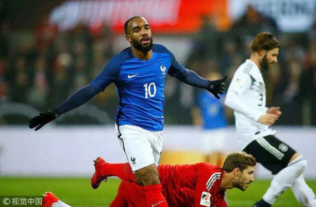 法国队绝杀德国队,奥恰洛夫扛起全队 法国队绝杀德国队,奥恰洛夫扛起全队